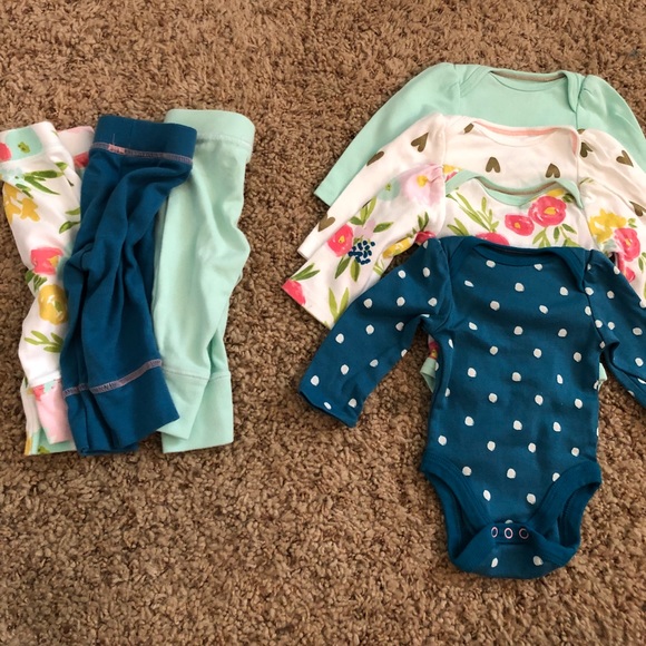 Cloud Island, newborn lot. - Picture 1 of 1